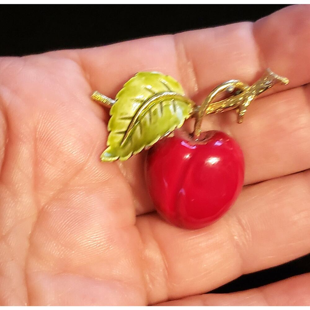Vintage Enamel Apple Brooch Pin- Red & Green Large‎ - 1.75"- Figural fb1-24 - Picture 6 of 8